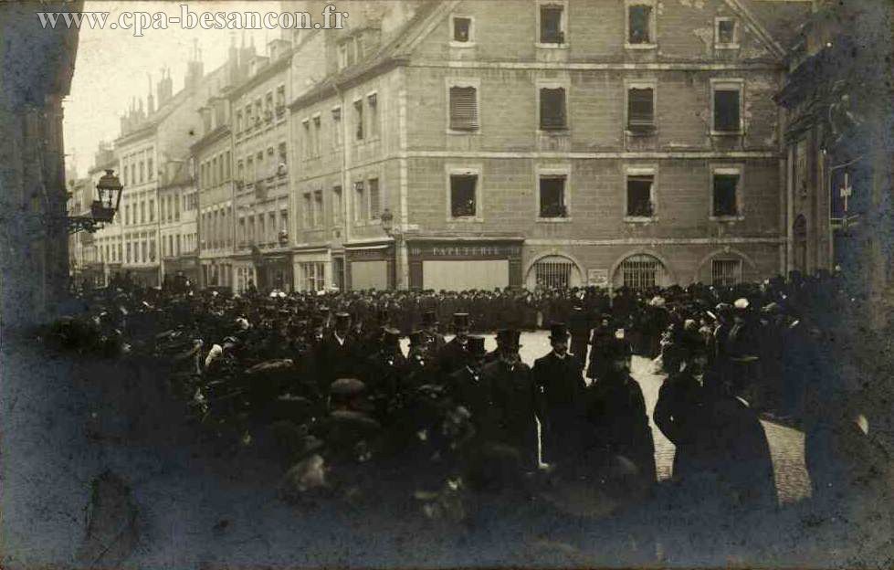 Besançon - Funérailles de Monseigneur Fulbert Petit, archevêque de Besançon - 11 décembre 1909